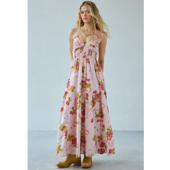 NEW Kimchi Blue Strawberry Gingham Maxi Dress XS - Picture 1 of 3